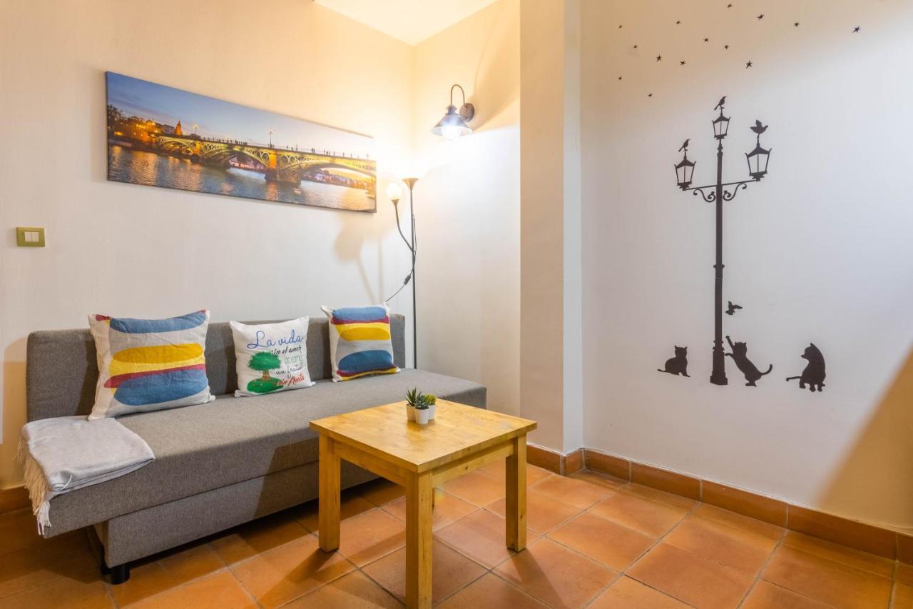Apartamento Macarena Muralla Encantada Sevilla Exterior foto