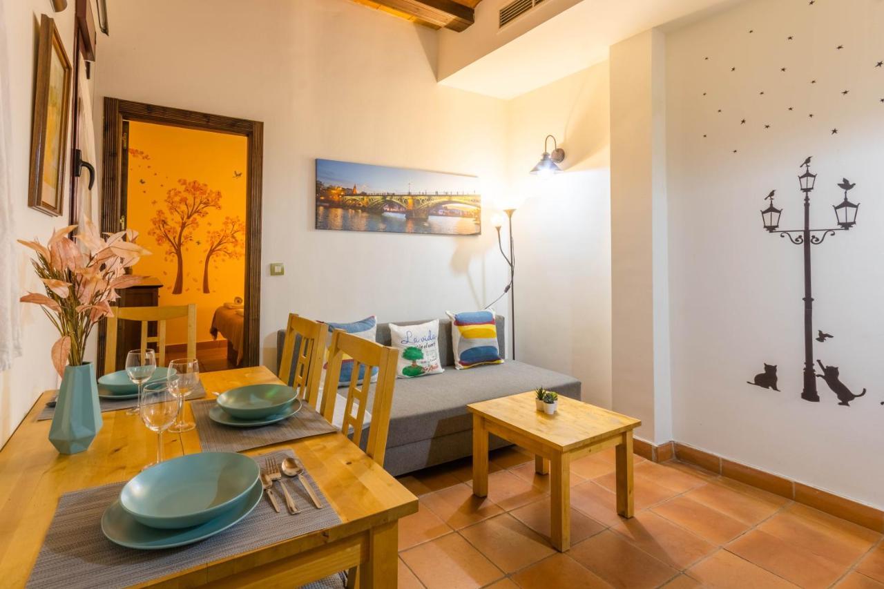 Apartamento Macarena Muralla Encantada Sevilla Exterior foto